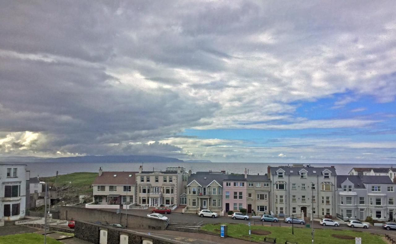 The Gateway Guest Apartment Portstewart Bagian luar foto